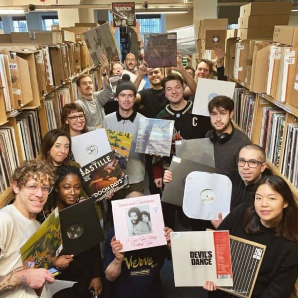 Where To Buy Vinyl Records Online - A 2021 Store Guide - The DJ Mixtape